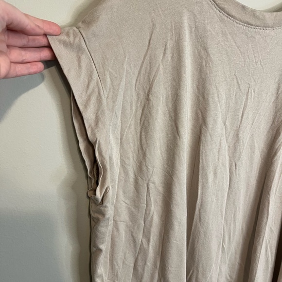 A New Day Light Beige Short Sleeve Top - Picture 2 of 4